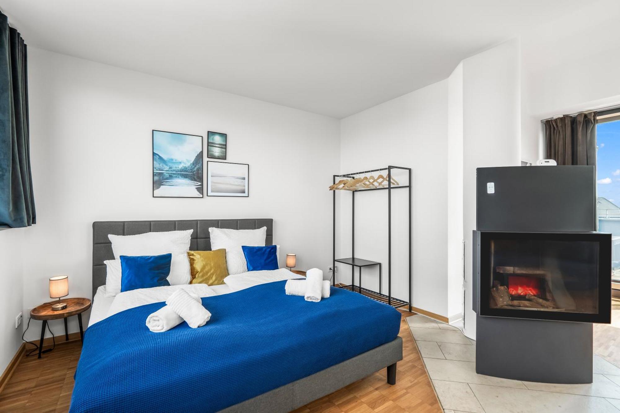 Apartamento Dnd Design Loft I 170Qm I Parken I Balkon I Workstation I Netflix I Kaffee I Waschmaschine I Trockner I Xbox I Ausblick Wurzburgo Exterior foto